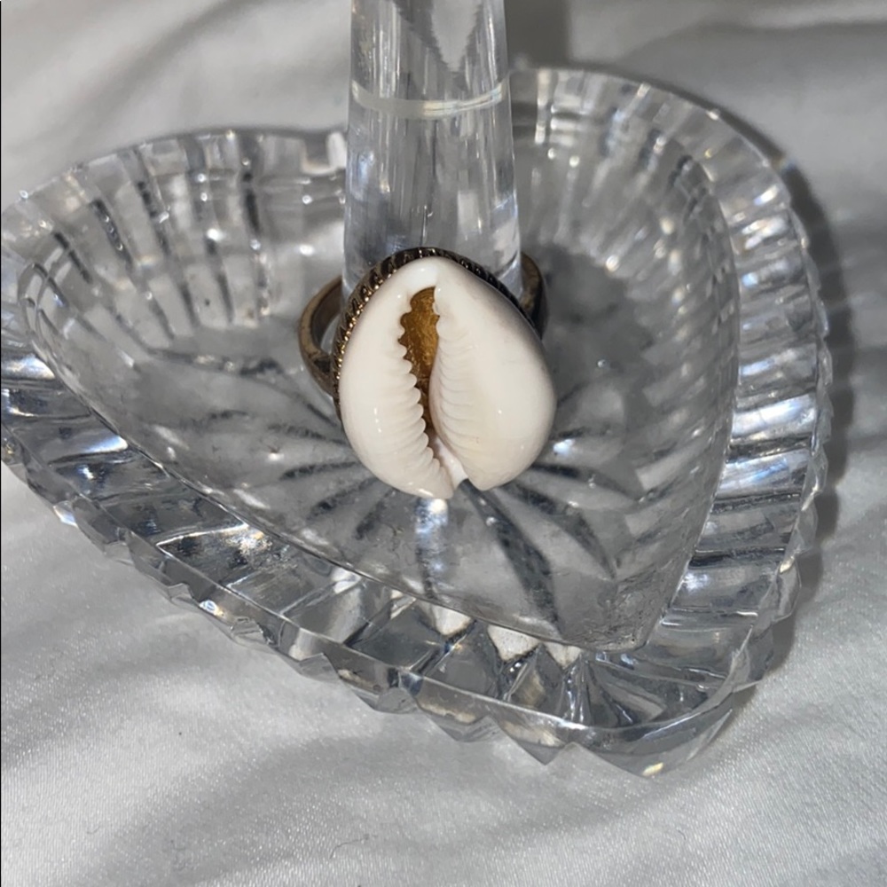 ❤️‍🔥BOGO FREE Tropical Summer Cowrie Hawaiian Shell Cocktail Statement Ring